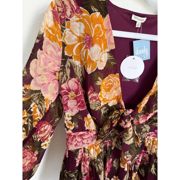 NWT En Creme Women's Bubble Sleeve Peplum Long Sleeve Floral Blouse Size Small - Picture 2 of 7